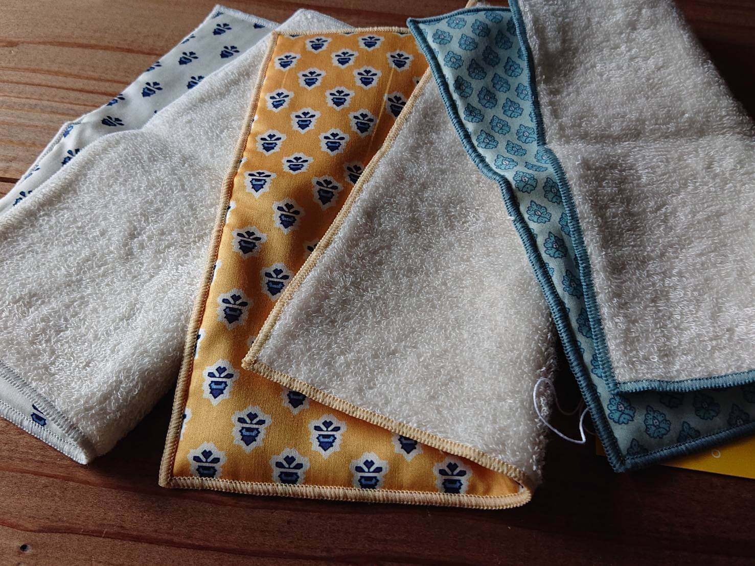 LESOLIVADES MINI Towel レゾリヴァードミニタオルハンカチ