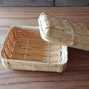 Bamboo basket 竹細工のかご