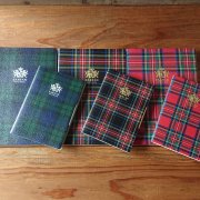 Tartan check note 小物もトラディショナルでタータンチェックのノート