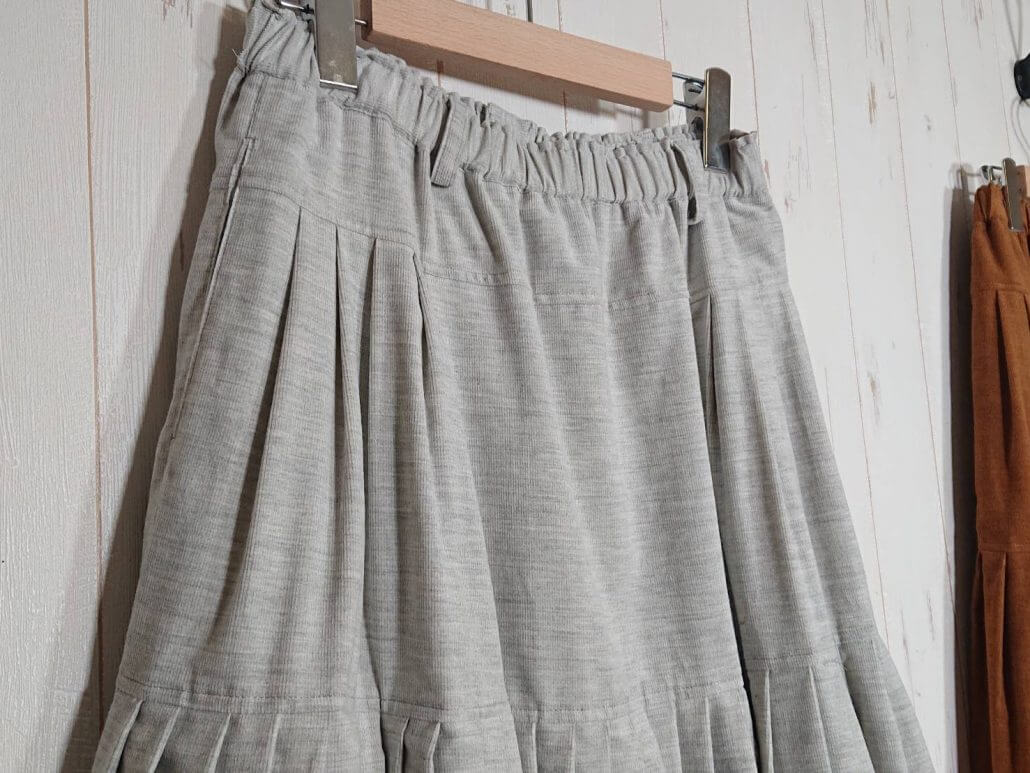 コーデュロイスカート