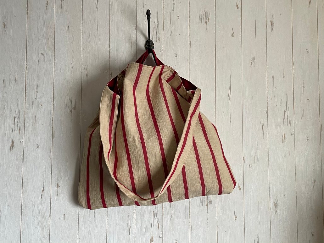 red stripe tote bag & big bag