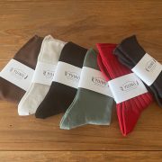 YUINO FAMILY NEW COLOR SOCKS 履き心地の良いYUINOのソックス