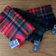 JOHNSTONS CASHMERE LIGHT WEIGNT STOLES