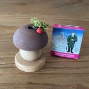 ドイツのスモーカー きのことテントウムシ