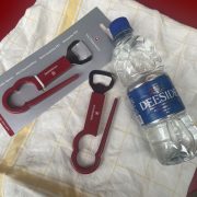 VICTORINOX PETボトルオープナー＆栓抜き