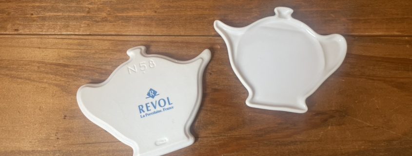 REVOL MNI TEAPOT DISH ミニディッシユポット型