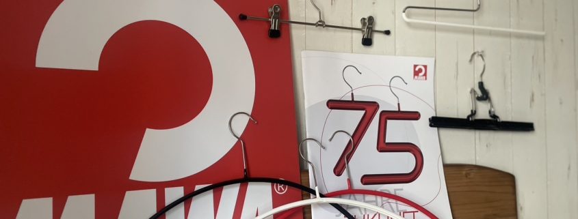 すべらないハンガーMAWA From Germany