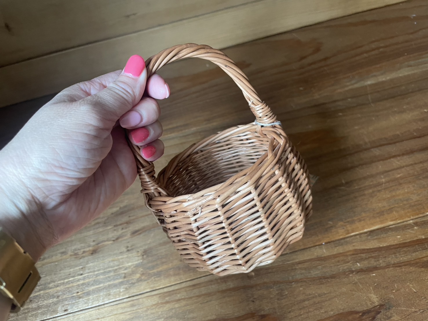 WNUK ポーランドで作られているミニバスケット