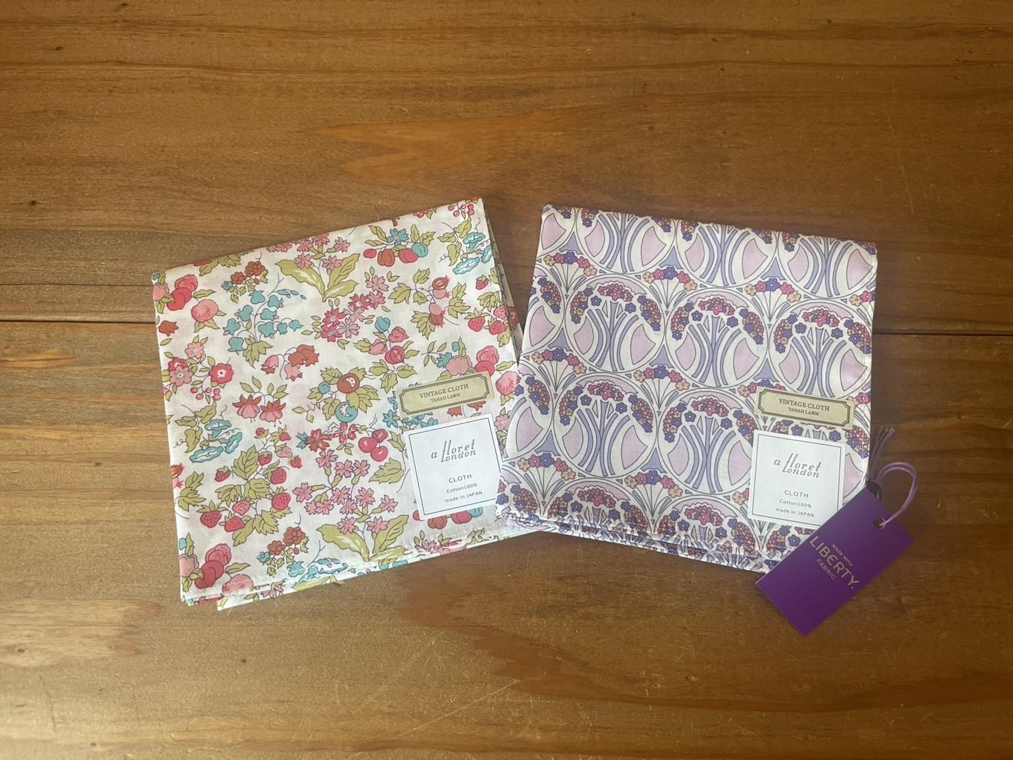 リバティプリント クロス LIBERTY PRINT VINTAGE CLOTHとミニタオル