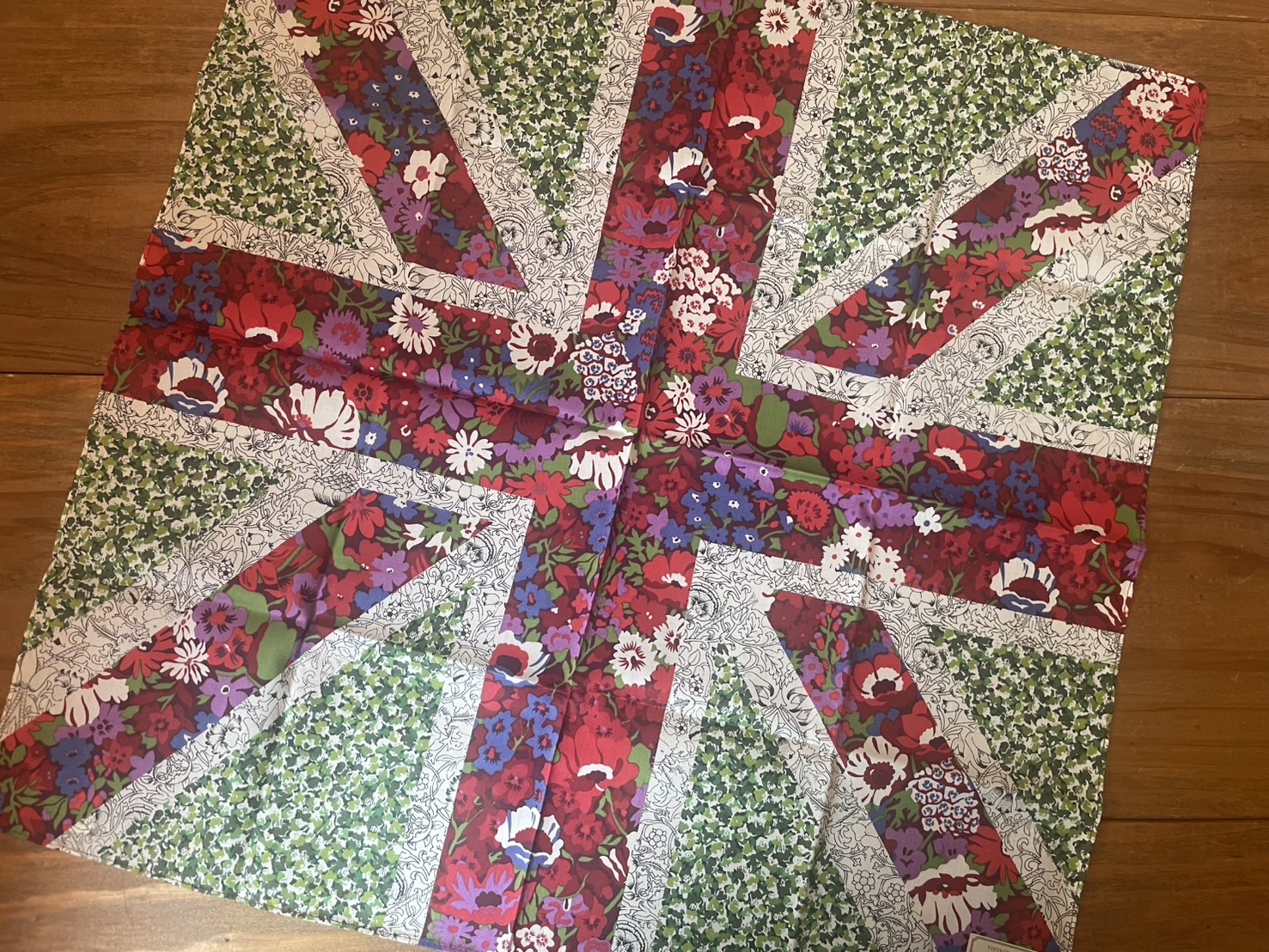 リバティプリント クロス LIBERTY PRINT VINTAGE CLOTHとミニタオル