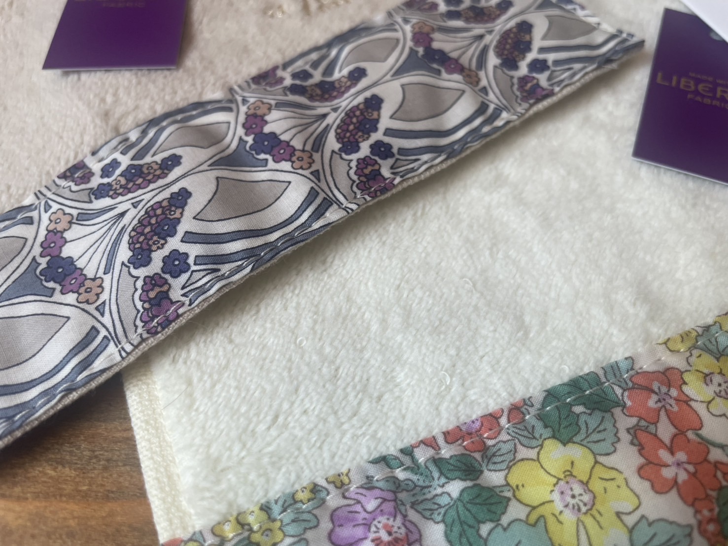 リバティプリント クロス LIBERTY PRINT VINTAGE CLOTHとミニタオル