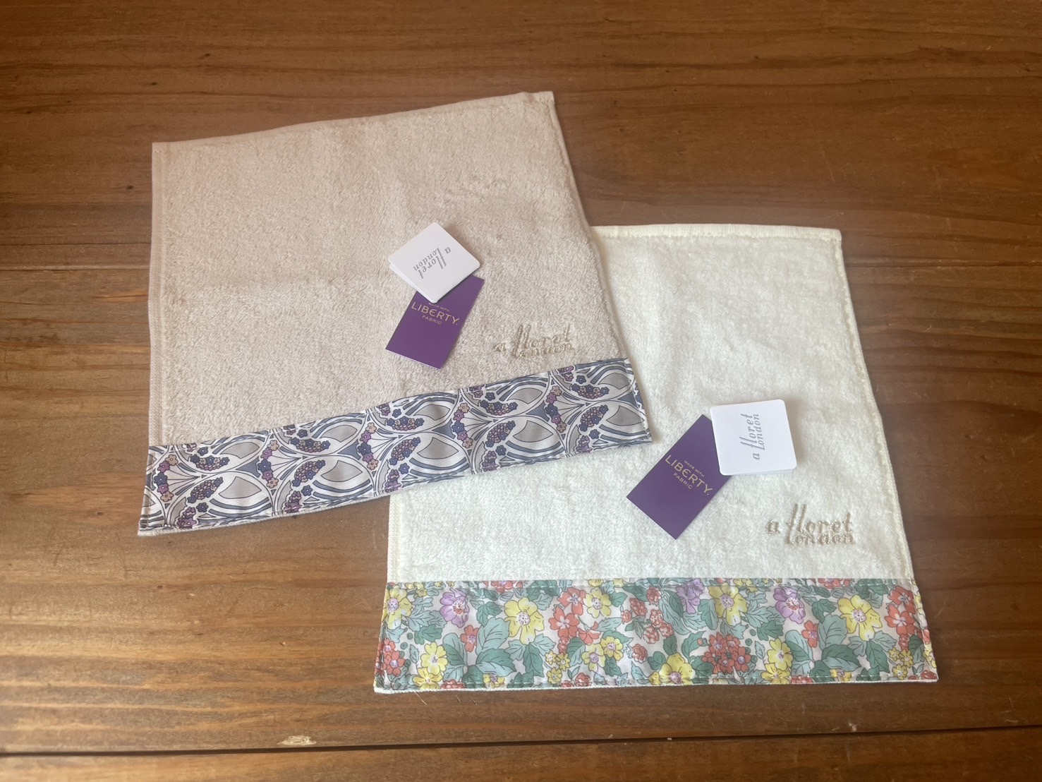 リバティプリント クロス LIBERTY PRINT VINTAGE CLOTHとミニタオル