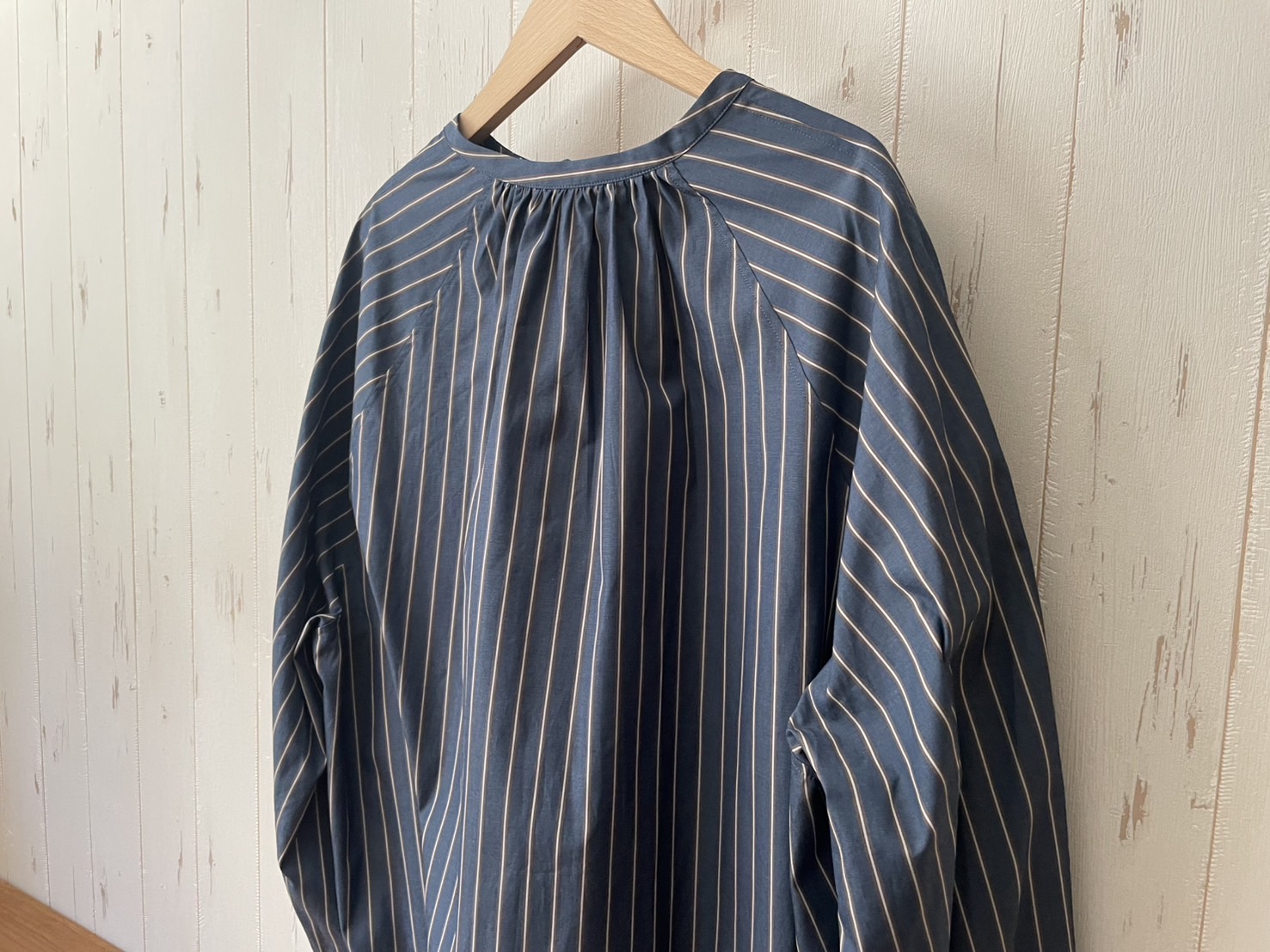 denier GIZAコットンバルーンスリーブブラウス