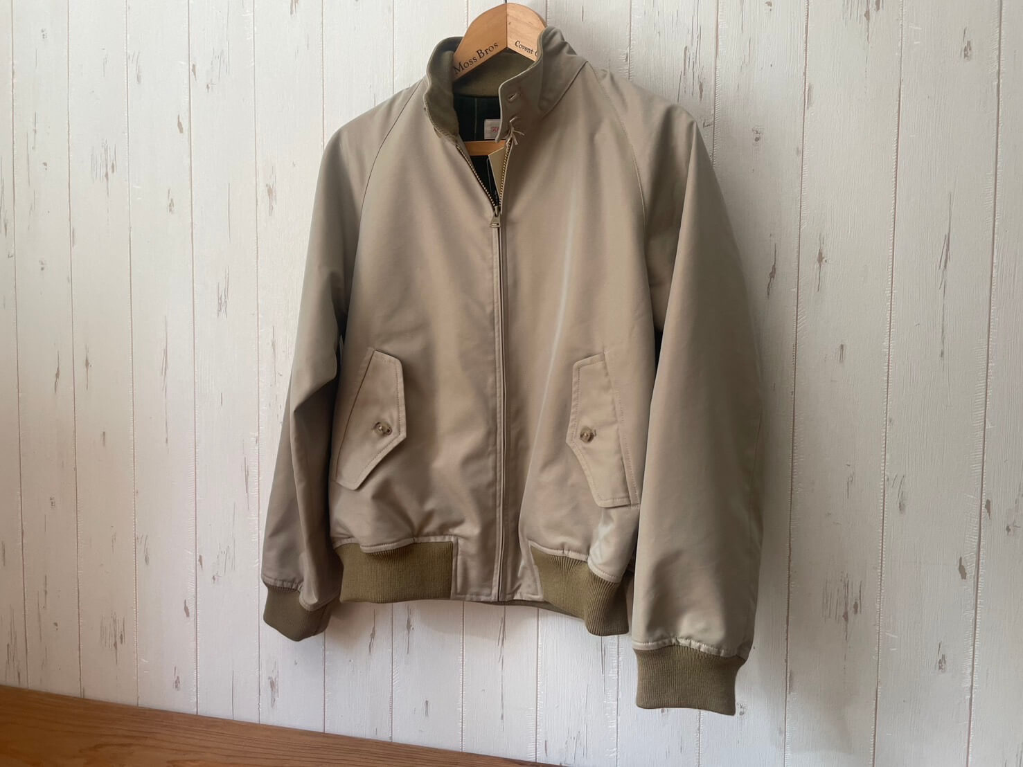 SOUTIENCOL　McQueen Ventoene