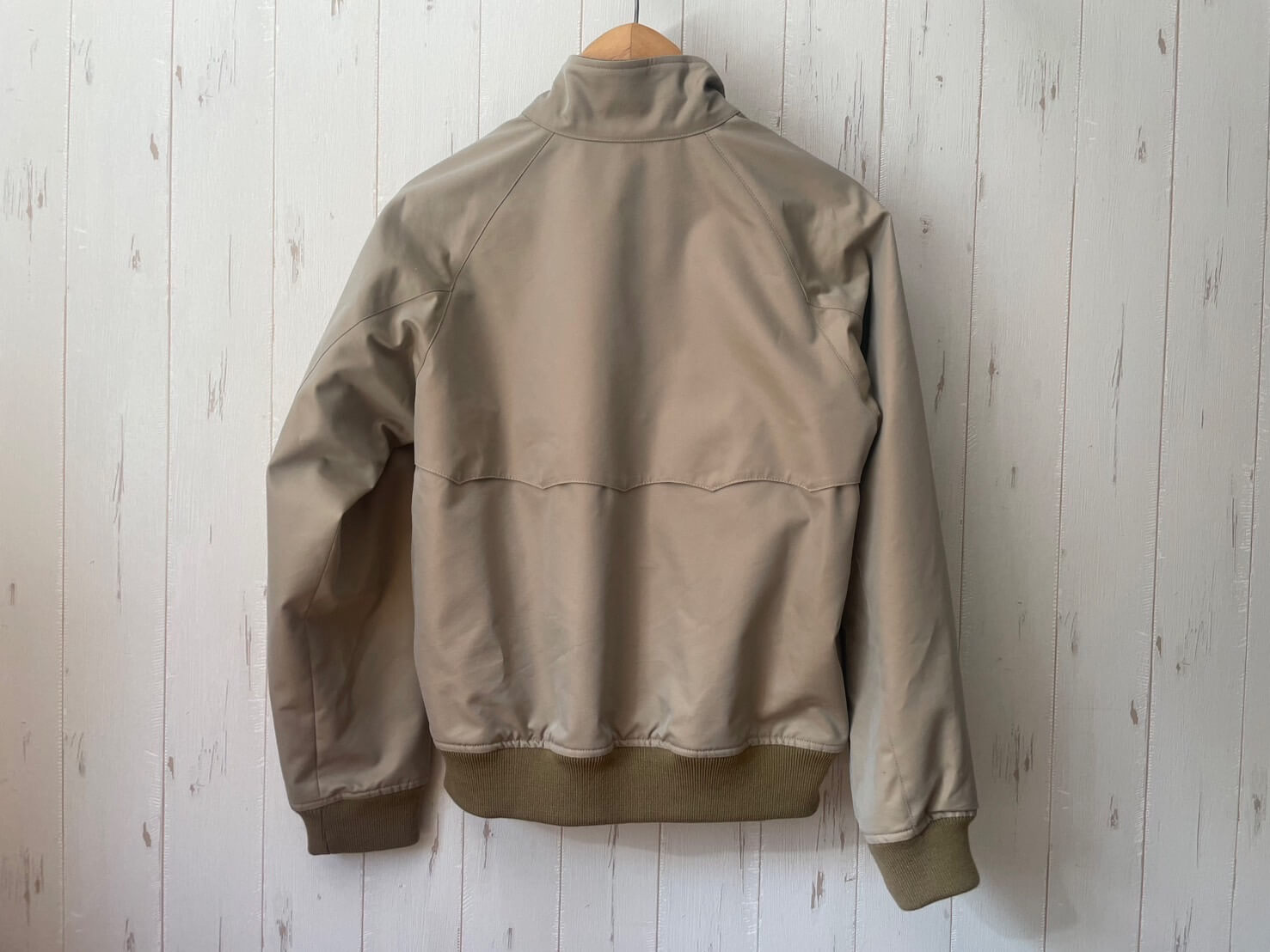 SOUTIENCOL　McQueen Ventoene