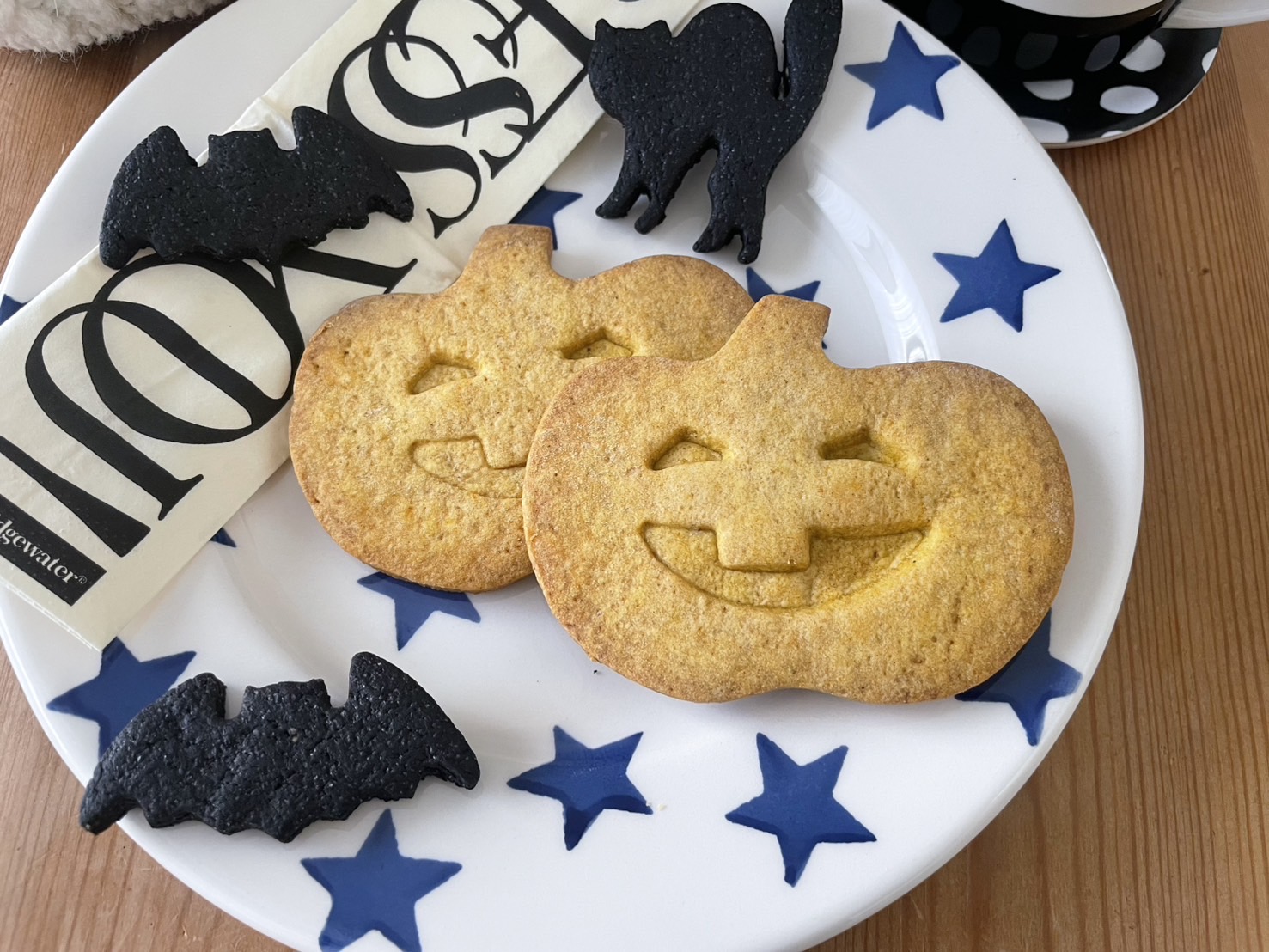 VIOLA BAKE 2025年10月の焼き菓子販売