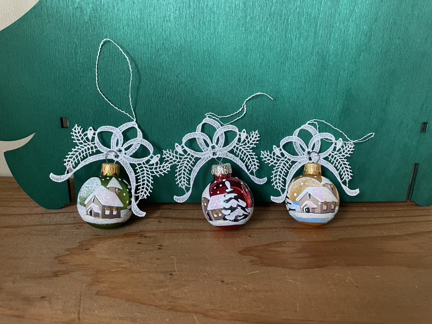 VOGELフォーゲルレースとガラスのオーナメント