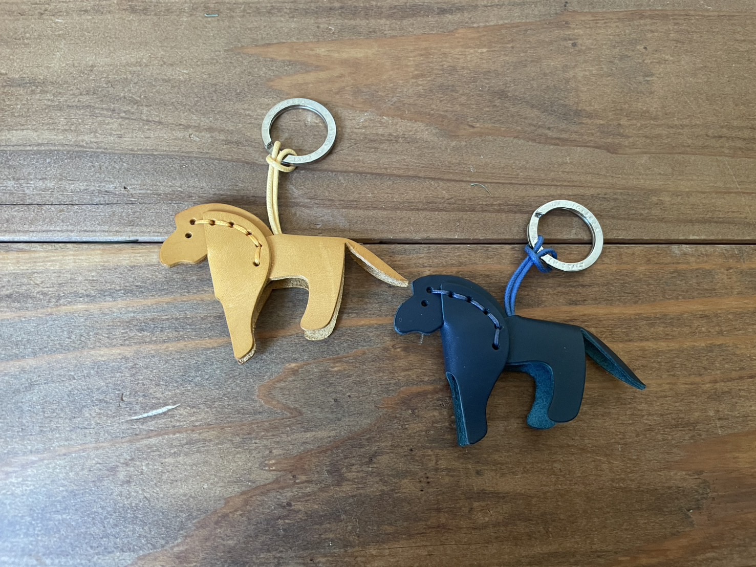 LA CUOIERIA クオイエリア レザーキーホルダー ホース