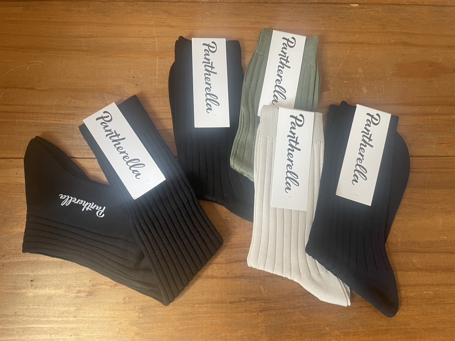 Pantherella コットンリブソックスとウールハイソックス