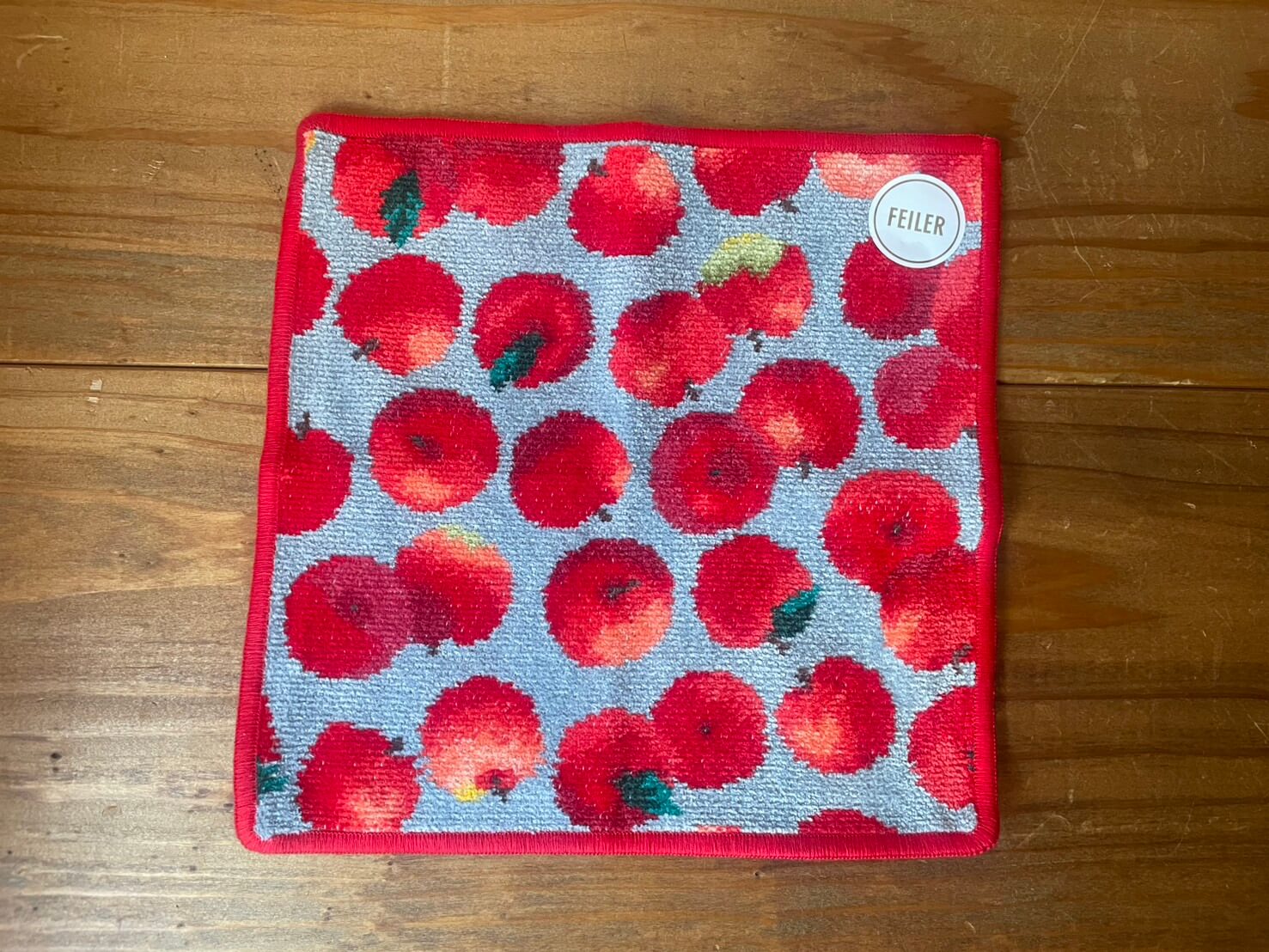 LES POMMES　グレー