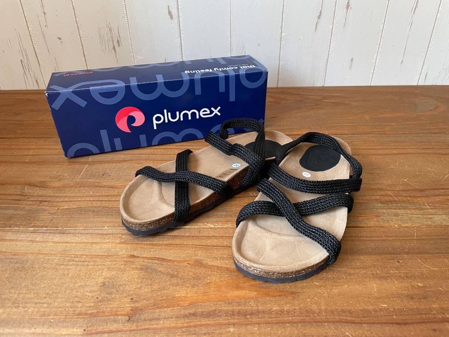 PLUMEX ストラップサンダル