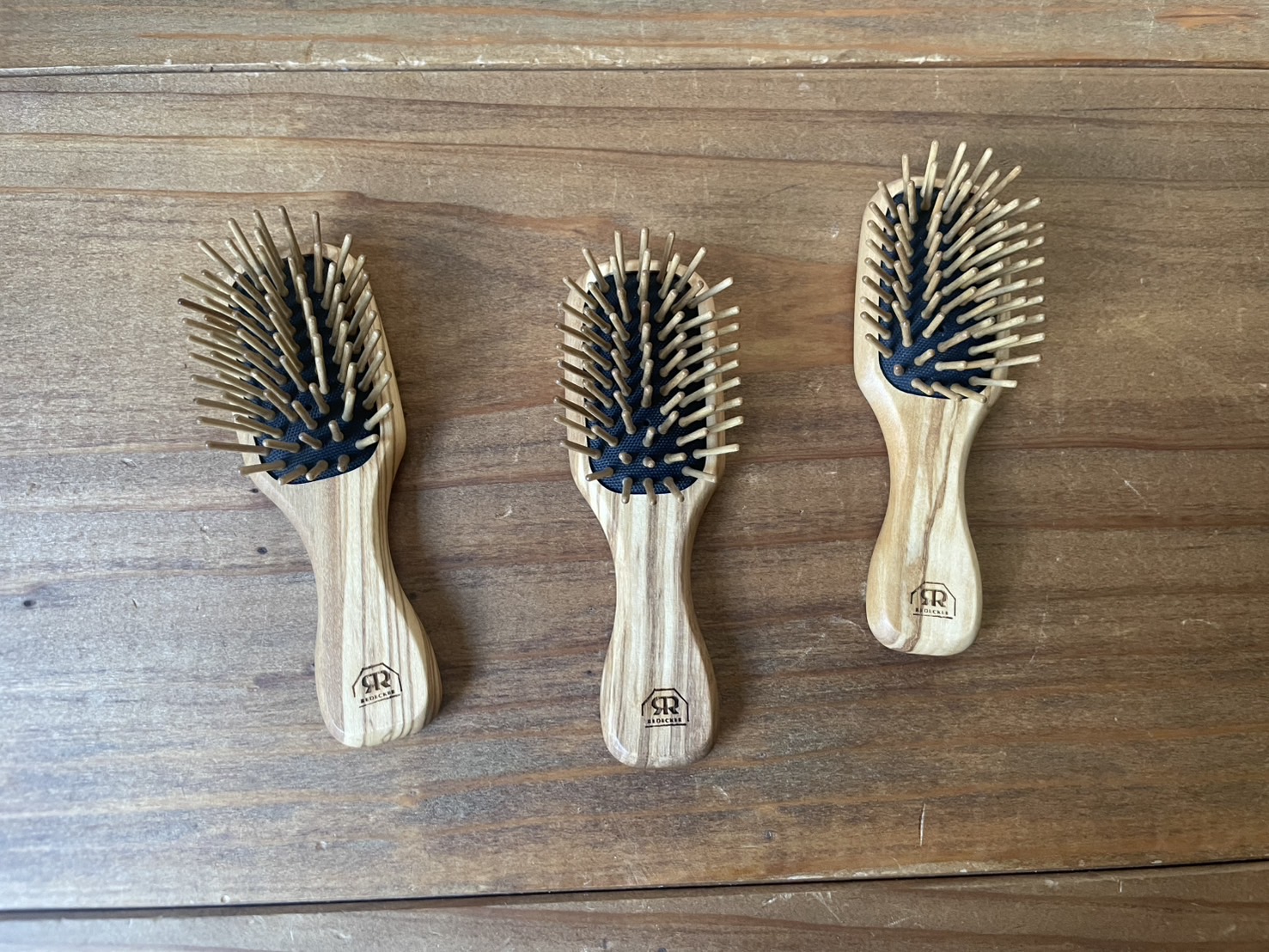 REDECKER オリーブの木のヘアブラシ