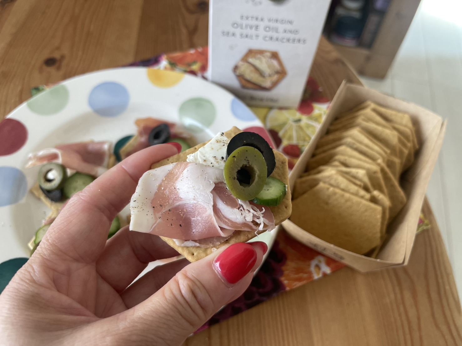 The Fine Cheese Co. ファインチーズカンパニークラッカー