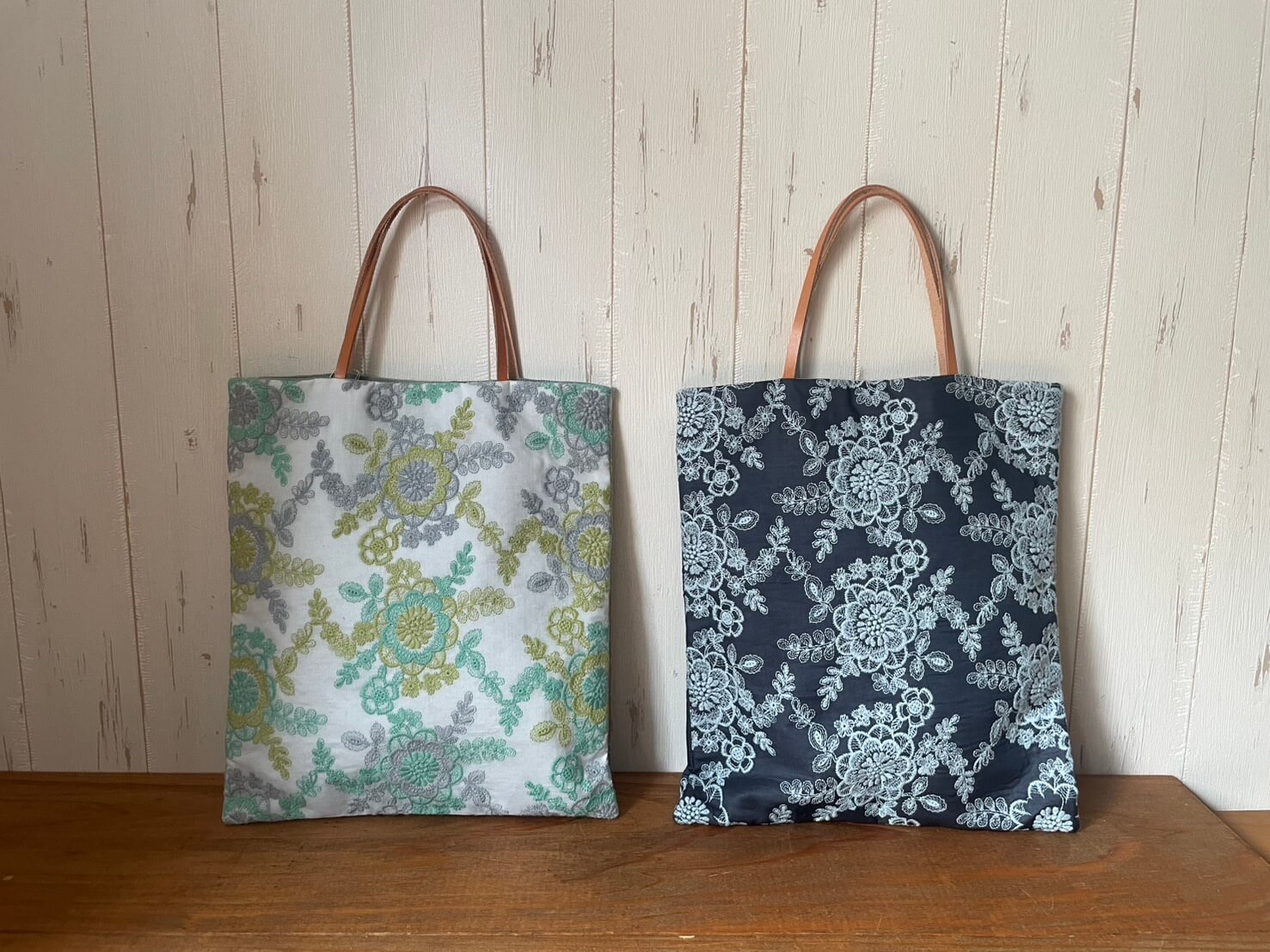 CASTLE COMBE GARDEN  刺繍バッグ2026SS